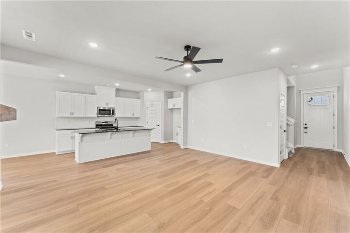 Property Photo: 5904 SW Chiefs Avenue AR 72713