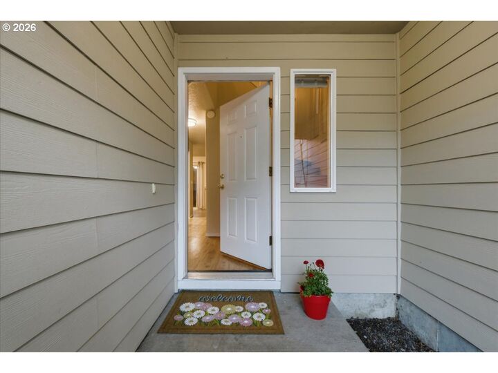 Property Photo:  8408 NE 36th Cir  WA 98662 