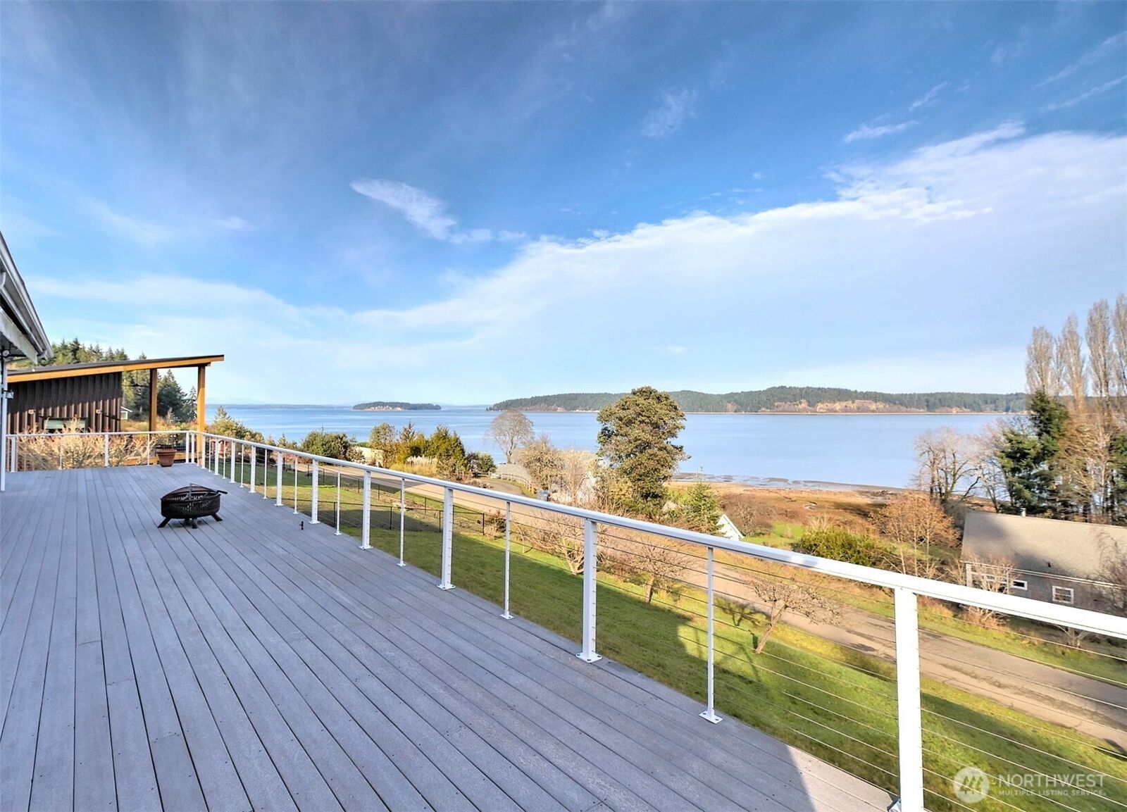 Property Photo:  20 E Case View Place  WA 98584 