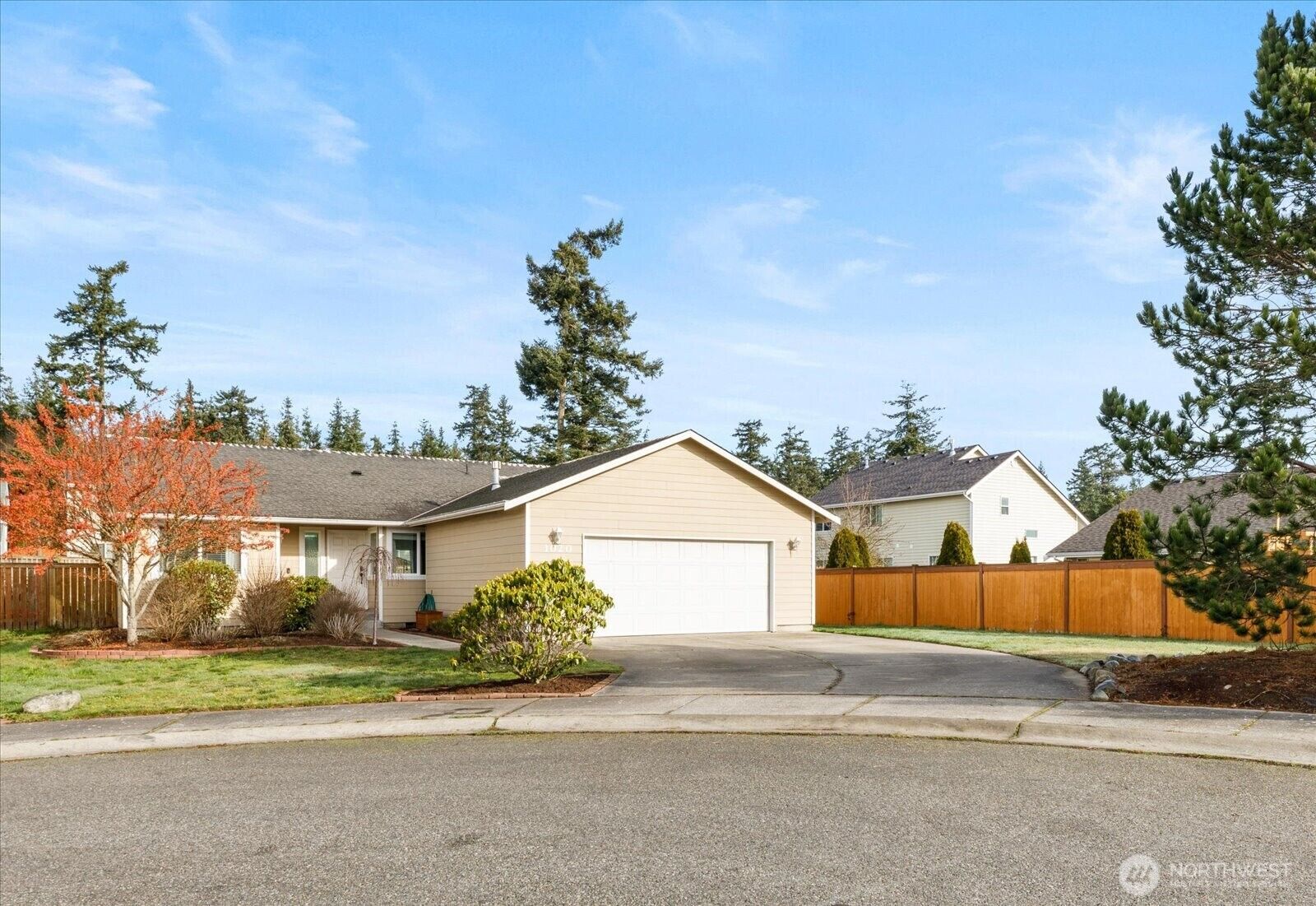 Property Photo:  1020 NW 14th Way  WA 98277 