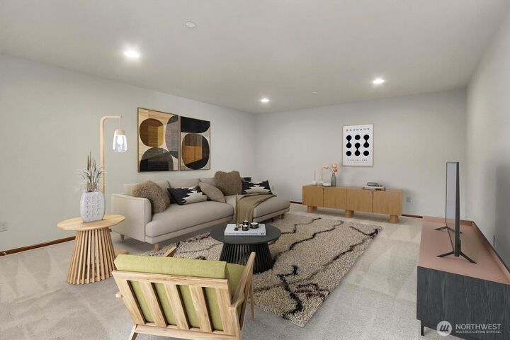 Property Photo:  5209  Glenwood Avenue  WA 98203 