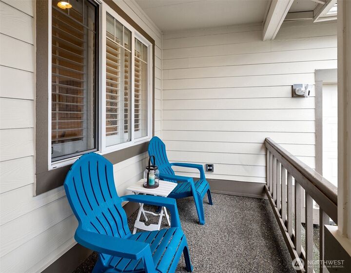 Property Photo:  2402 NE 19th Street  WA 98056 