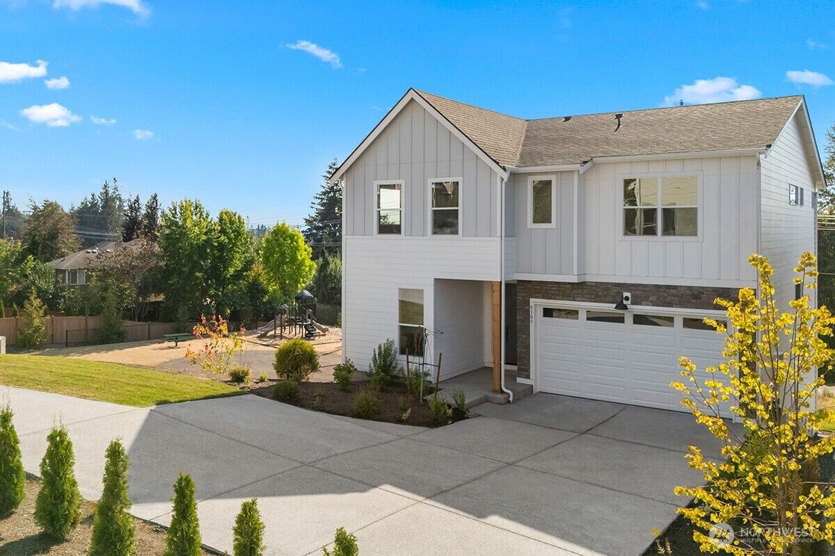 Property Photo:  8105  73rd Place NE  WA 98270 