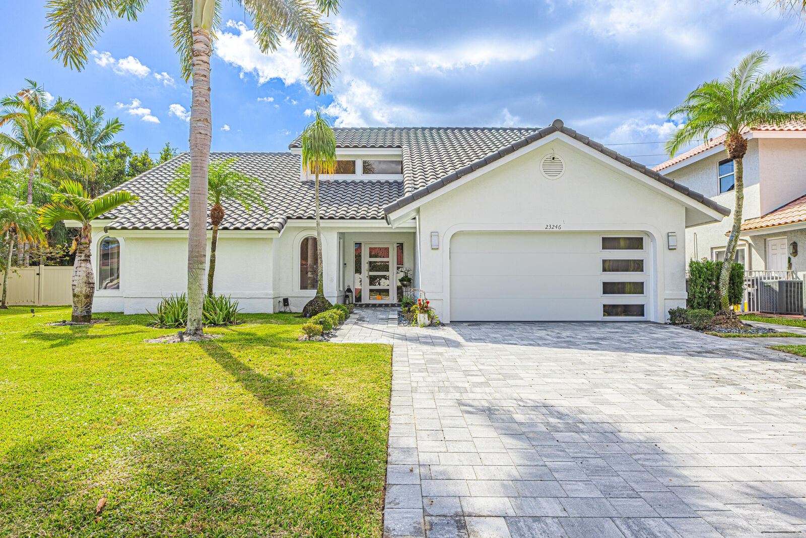 Property Photo:  23246 L Ermitage Circle  FL 33433 