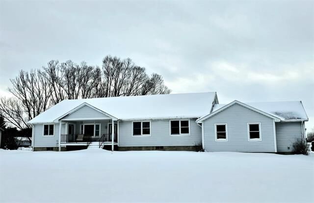 Property Photo:  90 Flanders Road  MI 48813 