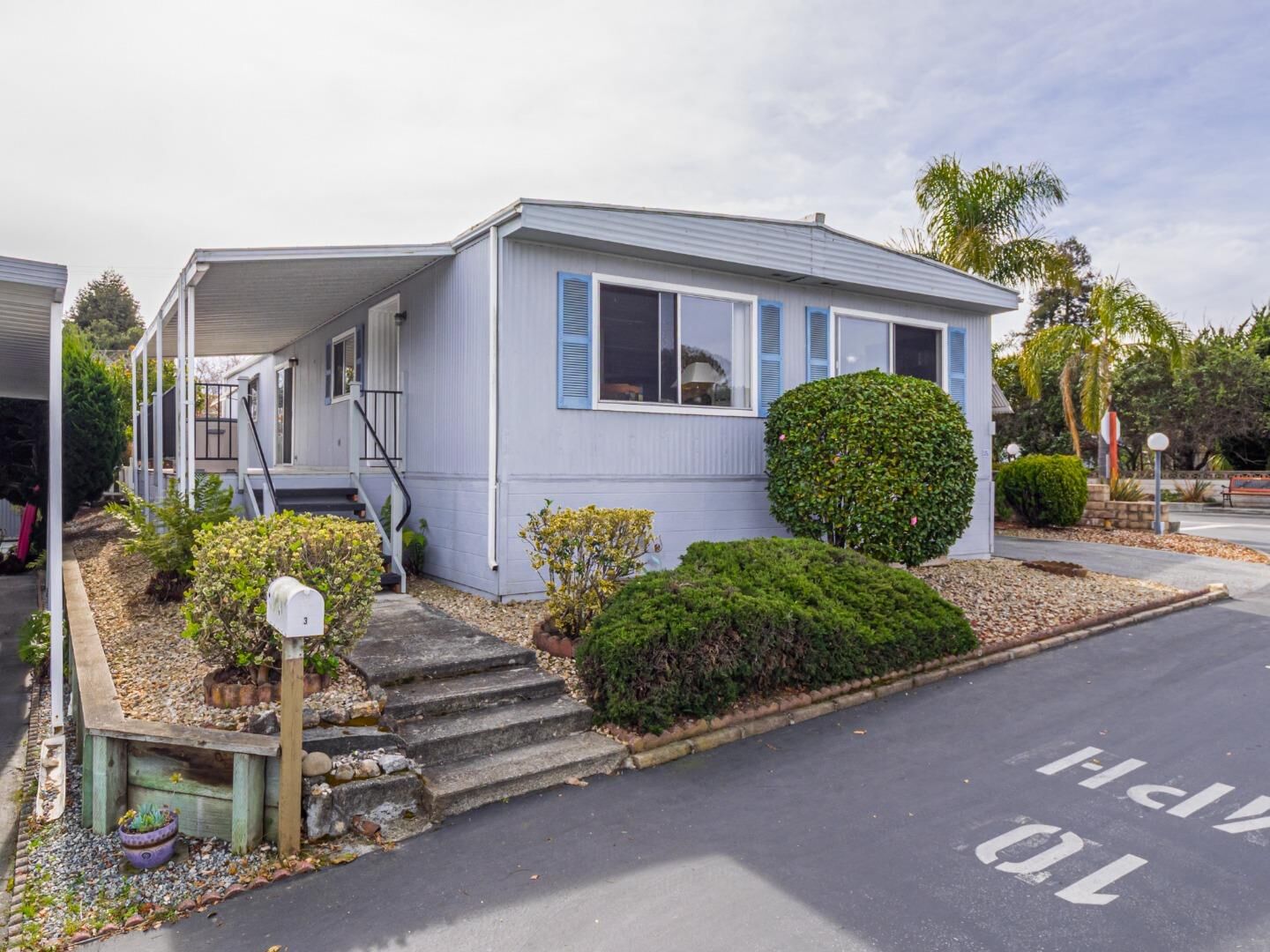 Property Photo:  2655 Brommer St 3  CA 95062 