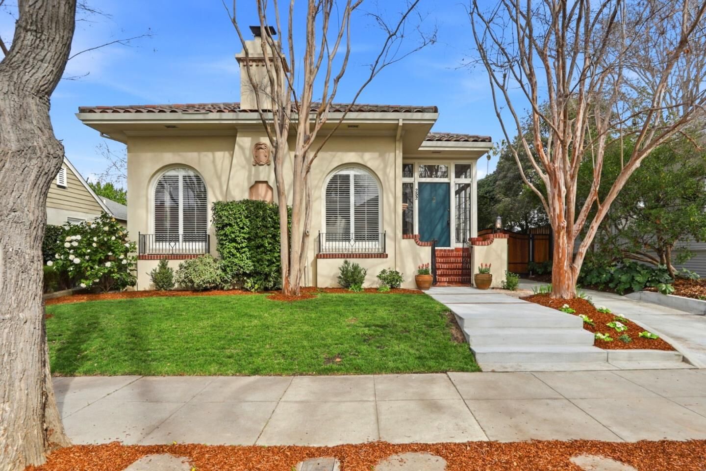 Property Photo:  252 South 16th Street  CA 95112 