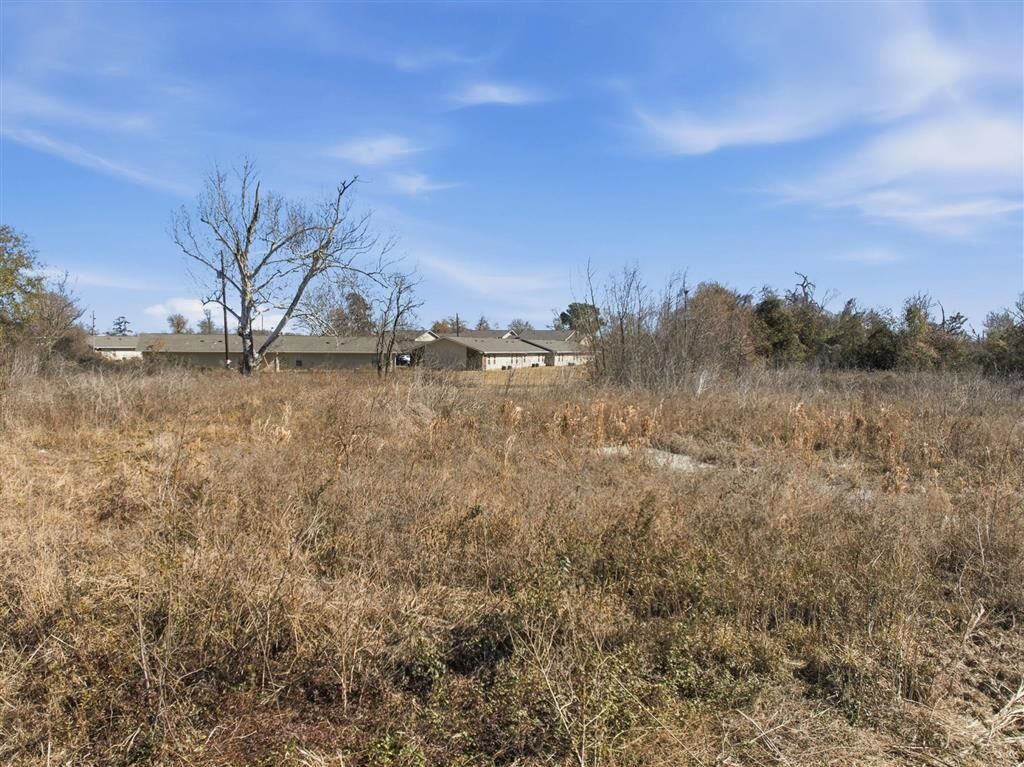 Property Photo:  1620 Houston River Road  LA 70669 