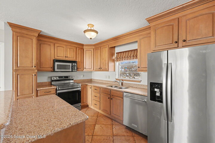 Property Photo:  400 Maria Drive  FL 32937 