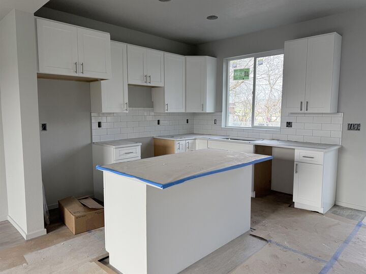 Property Photo:  9511 E Michielli Ln  WA 99206 