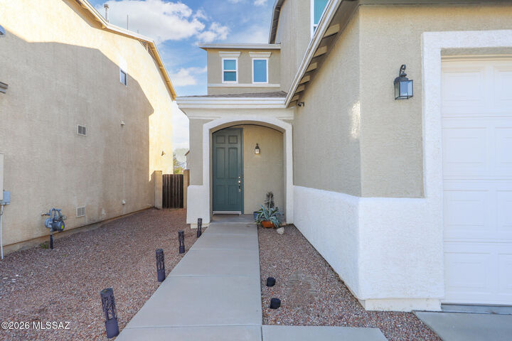 Property Photo:  6245 S Stonechat Drive  AZ 85756 