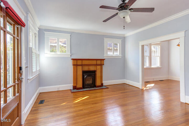 Property Photo:  1007 W South Street  NC 27603 