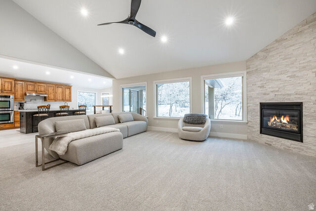 Property Photo:  593 S Hidden Cir  UT 84054 