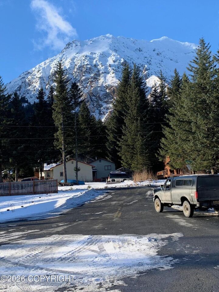 Property Photo:  1812 Parks Place  AK 99664 