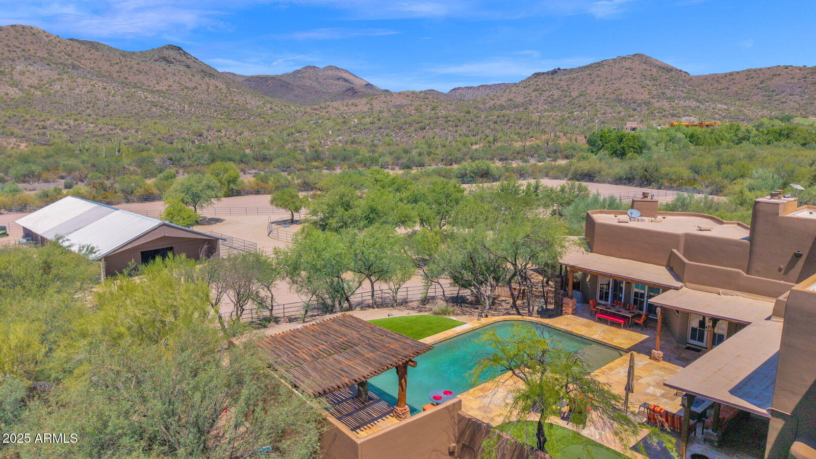 Property Photo:  37660 N Rancho Manana Boulevard  AZ 85331 