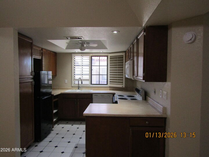Property Photo:  818 S Westwood Street 207  AZ 85210 