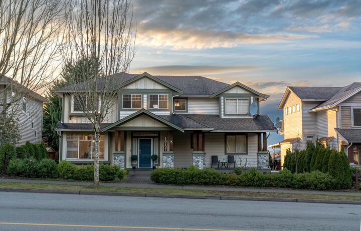 Property Photo: 10707 248 Street BC V2W 1G6