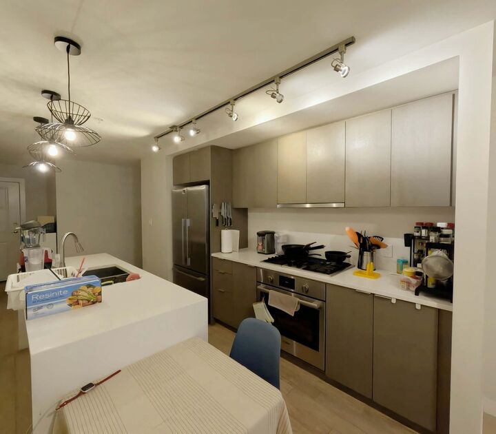 Property Photo: 5555 Dunbar Street 208 BC V6N 1W5