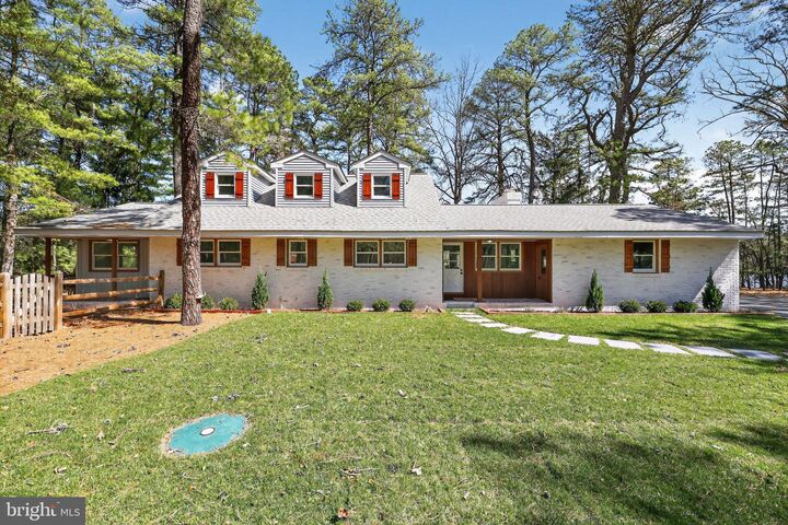 Property Photo:  113 W Centennial Drive  NJ 08055 