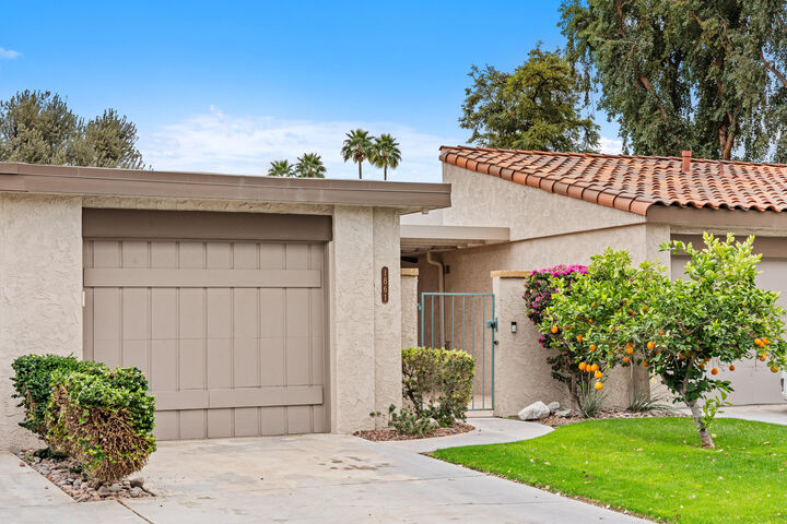 Property Photo:  1861 Paseo Pelota  CA 92262 