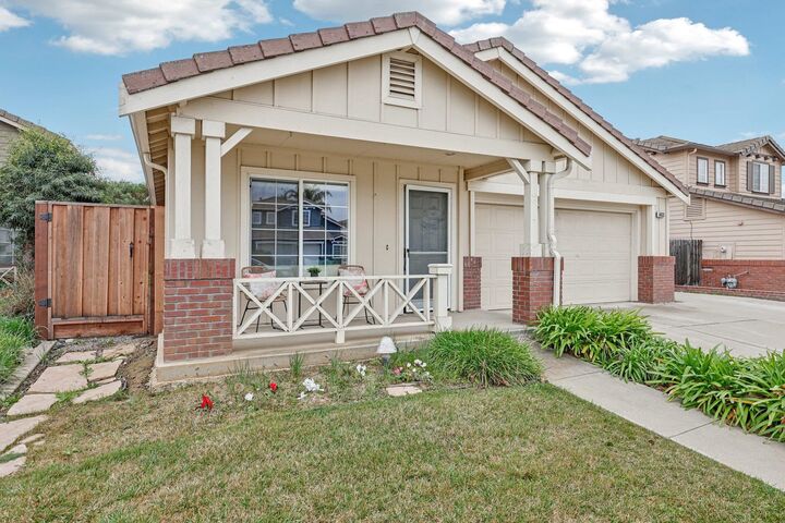 Property Photo: 6433 Aspenwood CA 94551