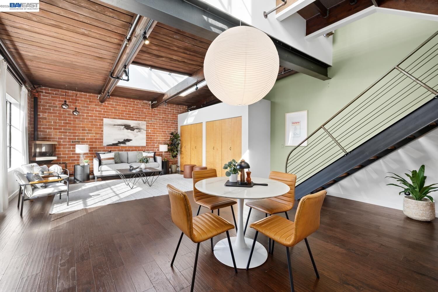 Property Photo:  1250 Powell St 10  CA 94608 