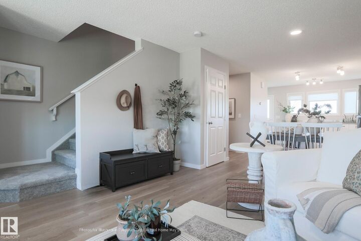 Property Photo:  18928 28 Avenue NW  AB T6M 3H9 