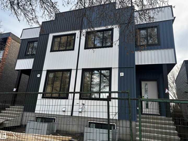 Property Photo:  10021 89 Avenue NW  AB T6E 2S7 