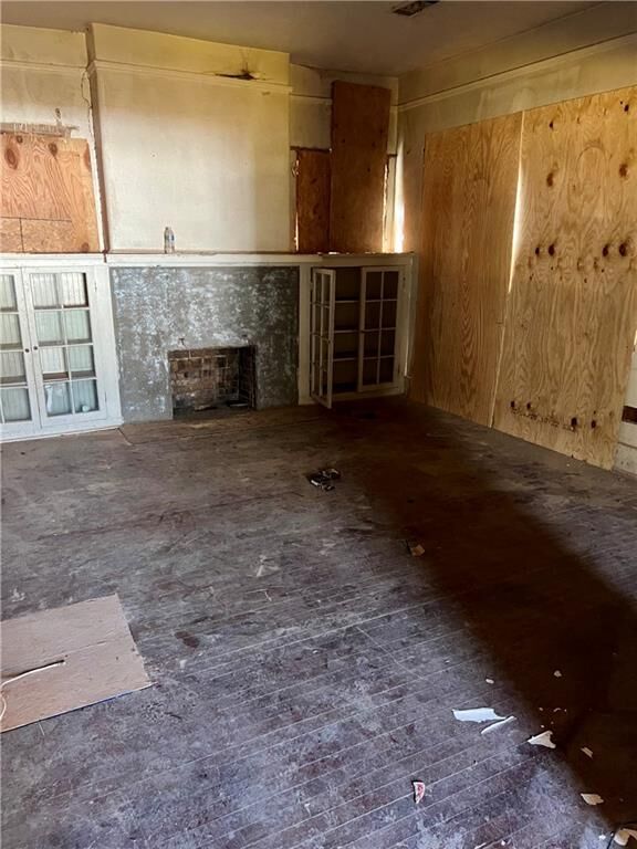 Property Photo:  1901 Monroe Street  LA 71301 