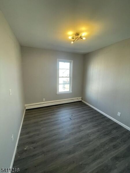 Property Photo:  234 Niles St 3  NJ 07202 