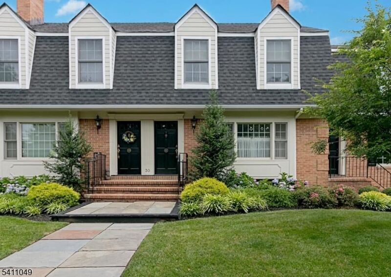 Property Photo:  30 Springfield Ave F  NJ 07016 