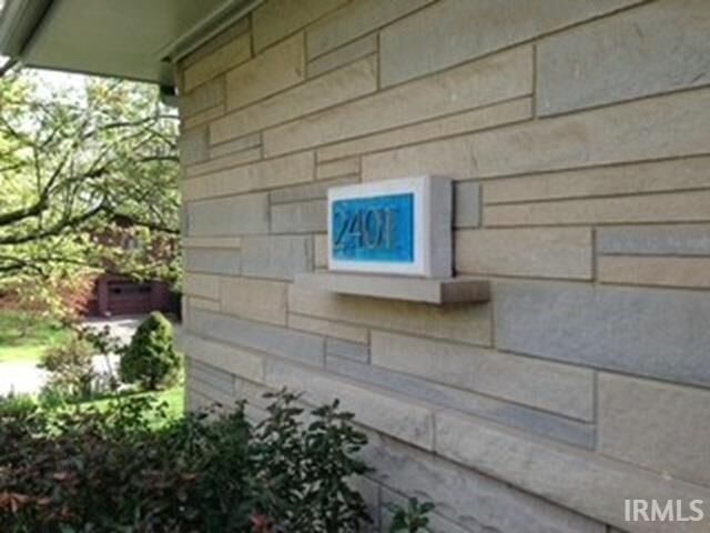 Property Photo:  2401 N Dunn Street  IN 47408 