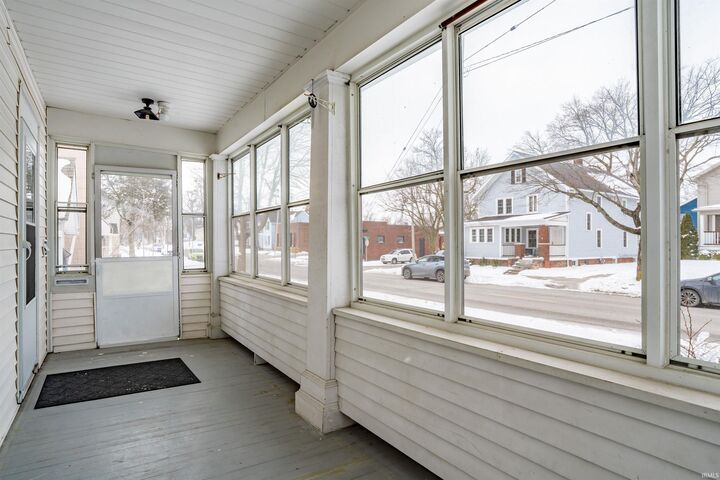 Property Photo: 1812 Saint Marys Avenue IN 46808-2330