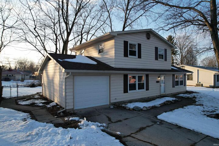 Property Photo:  7308 Clemson Drive  IN 46819-1625 