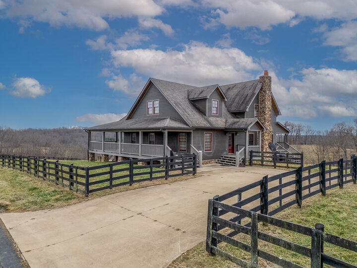 Property Photo:  289 Baker Cemetery Road  KY 41164 