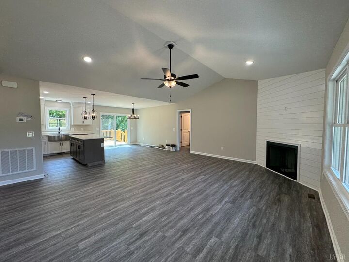 Property Photo: 2350 Spring Grove Road VA 24593