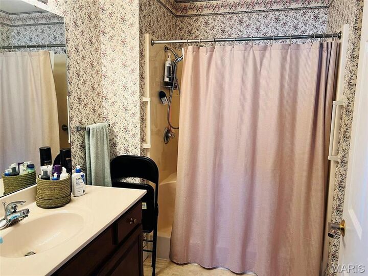 Property Photo:  721 Ridge 1, 2, &Amp 3  MO 63468 