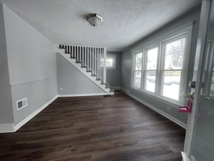 Property Photo:  306 N Pleasant Street  MI 49202 