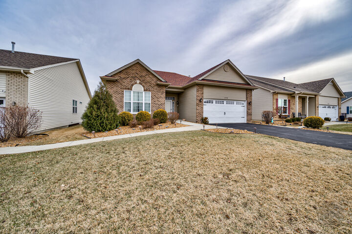 Property Photo:  17558 W Windemere Circle  IL 60441 