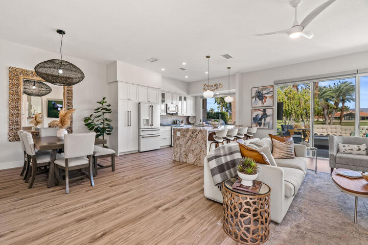 Property Photo: 52 Hilton Head Drive CA 92270