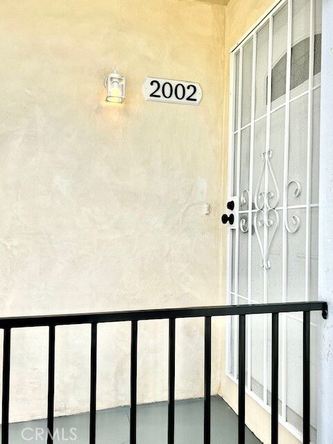 Property Photo:  2002 W 106th  CA 90047 