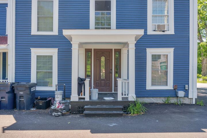 Property Photo:  83 Main Street  ME 04093 