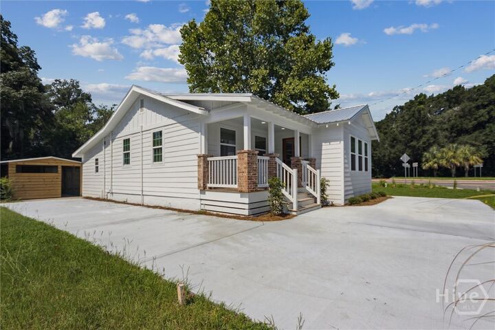 Property Photo: 2603 Livingston Avenue GA 31406