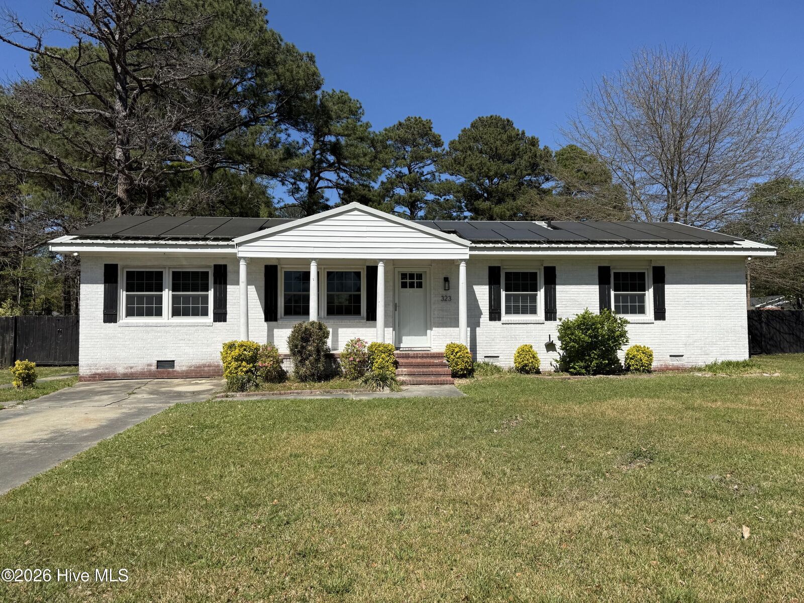 Property Photo:  323 Cardinal Road  NC 28546 