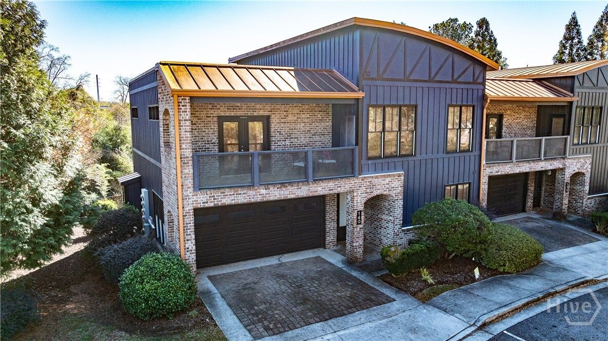 Property Photo: 118 Ruth Drive 140 GA 30601