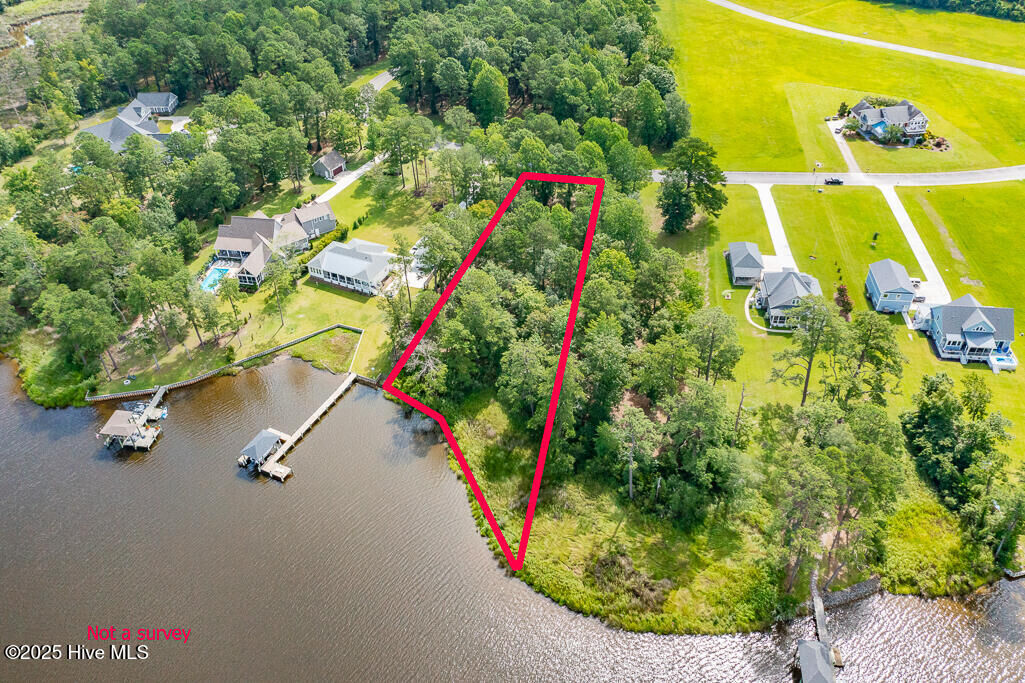 Property Photo: 376 266 Southern Plantation Drive S NC 28571