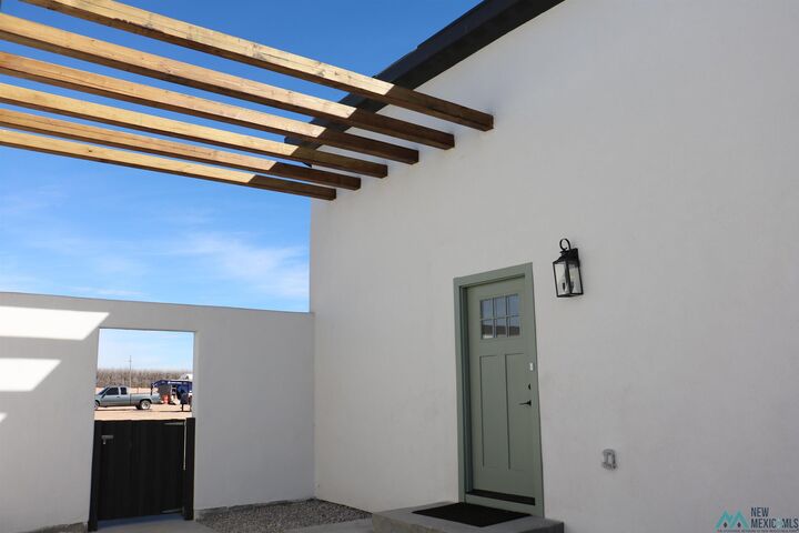 Property Photo:  1710 White Oak Drive  NM 88203 