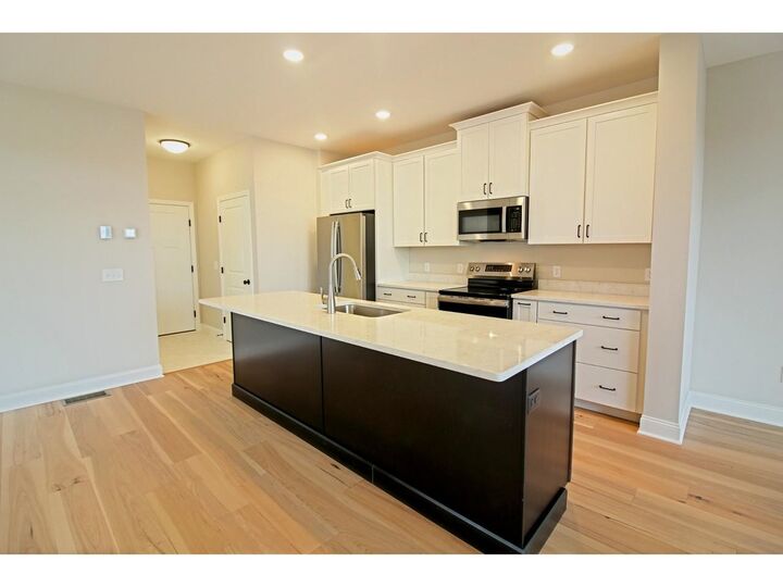 Property Photo:  427 Old Farm Road  VT 05403 