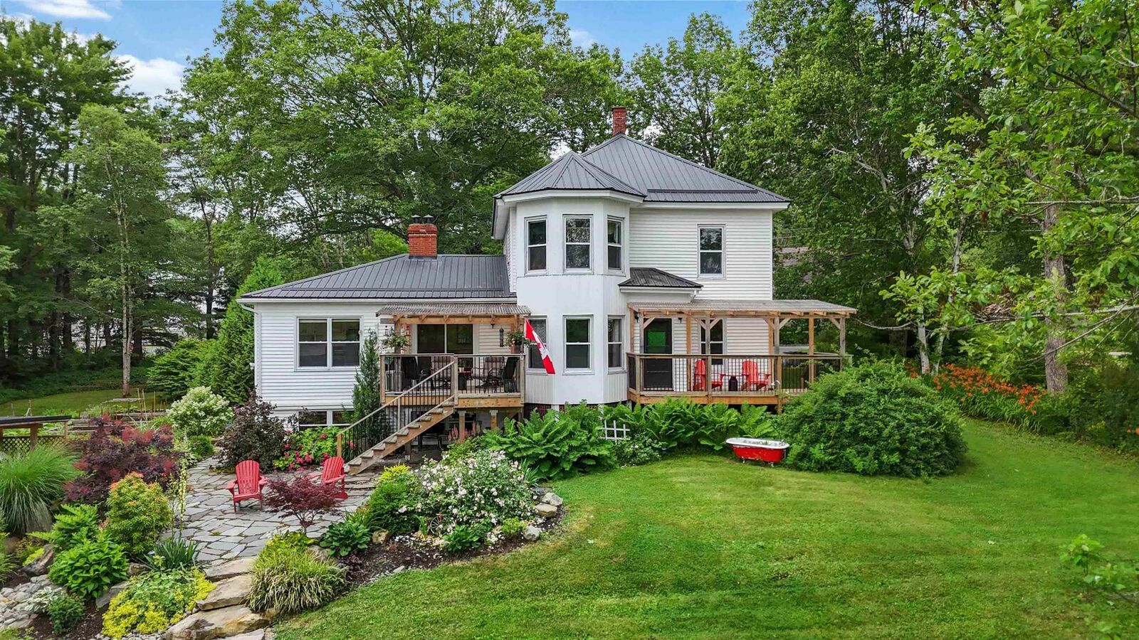 Property Photo: 336 West Street NS B0T 1P0