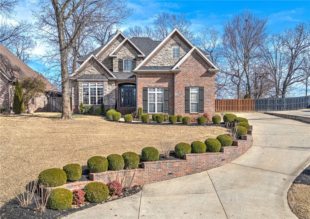 Property Photo:  4915 S Inglewood Road  AR 72758 